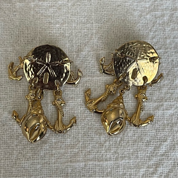 VTG 90’s Gold Tone Nautical Anchor Earrings Beach Tropical Vacation - Picture 1 of 3